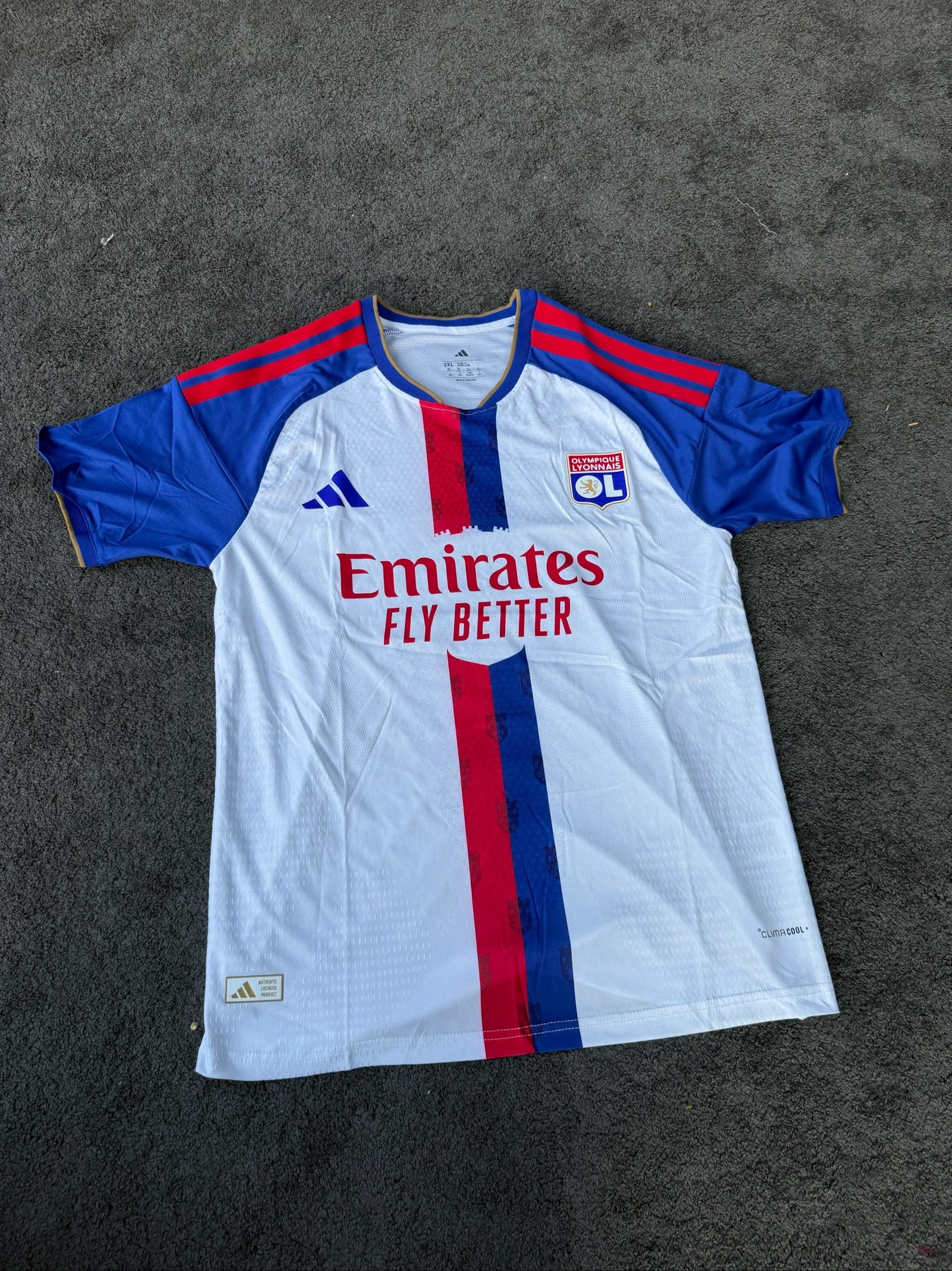 Camiseta de fútbol Olympique Lyonnais Adidas talla 2XL – nueva – photo 2